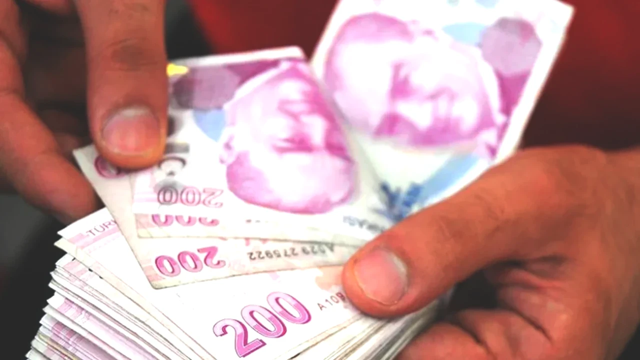 Türk-İş'ten Şok Açıklama! Yoksulluk Sınırı 85 Bin TL'yi Geçti!