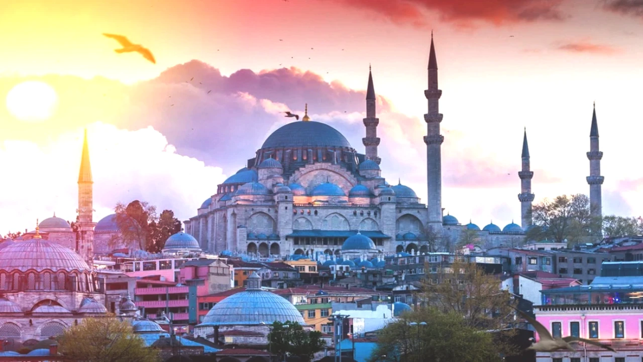 İstanbul'da Hava Durumu Şaşırtıyor! 2 Temmuz 2025'te Neler Bekleniyor?