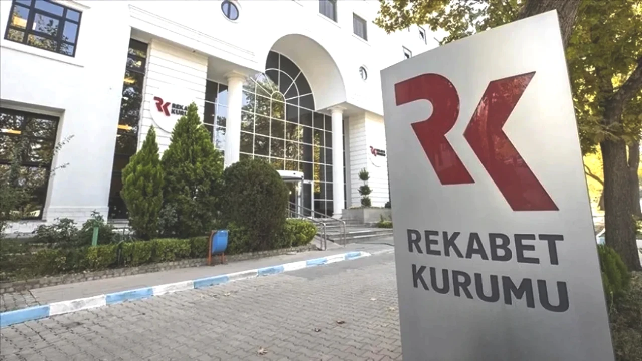 Rekabet Kurumu 12 Şirketi Takibe Aldı: Çalışan Ayartma ve Bilgi Paylaşımında Son Gelişmeler!