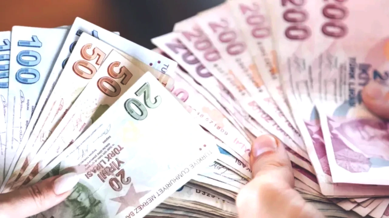 Banka Mevduat Faizlerinde Son Fırsat! 1 Milyon TL'nin Getirisi Yüzde 50'ye Çıkıyor!