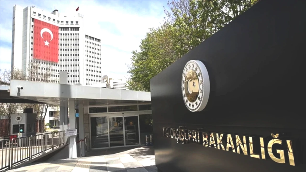 Dışişleri Bakanlığı'ndan Yetenek Avı! Diplomat Olmak İsteyenler için Aday Meslek Memuru İlanı
