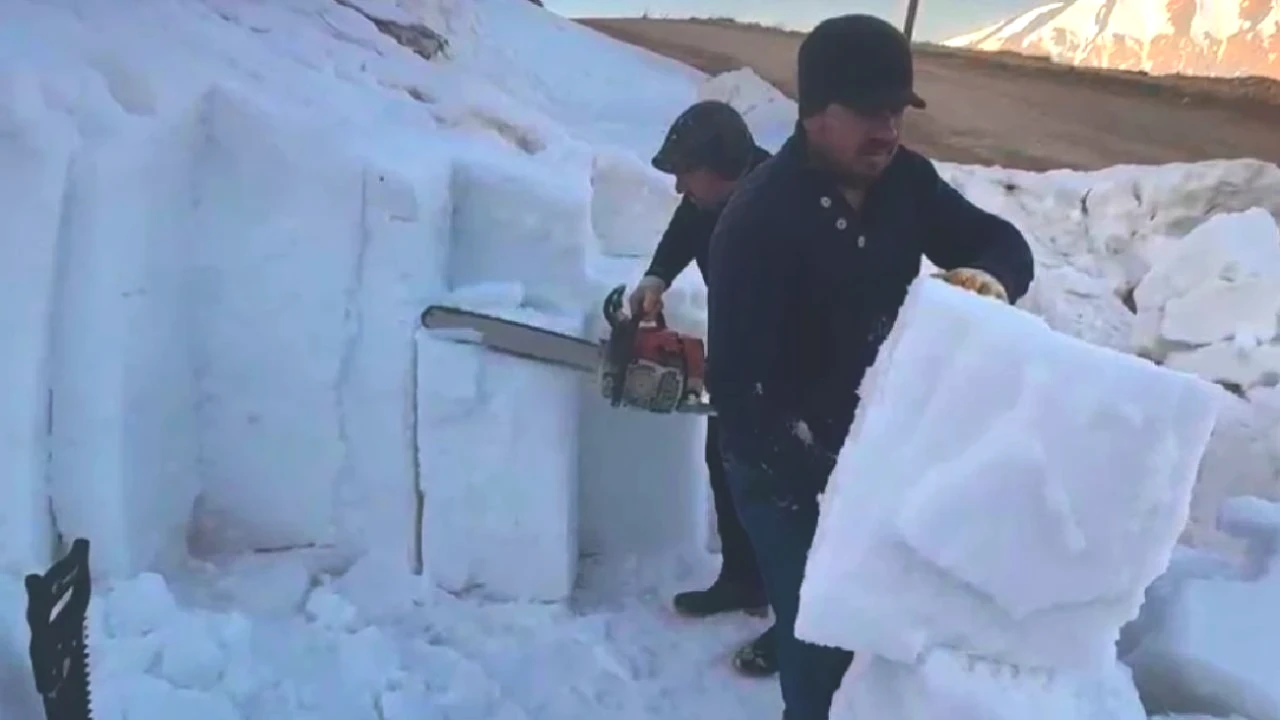 Yüksek Dağların Sırrı: 3 Bin Metreden Gelen Çay, Bardaklarda Sunuluyor!