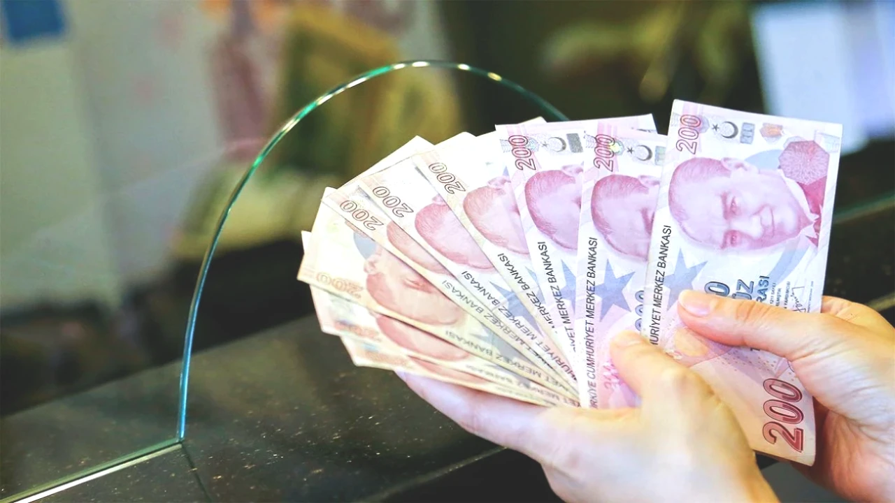 Emekli Promosyonları Yeniden Canlanıyor! 19 Banka Müjdeyi Verdi