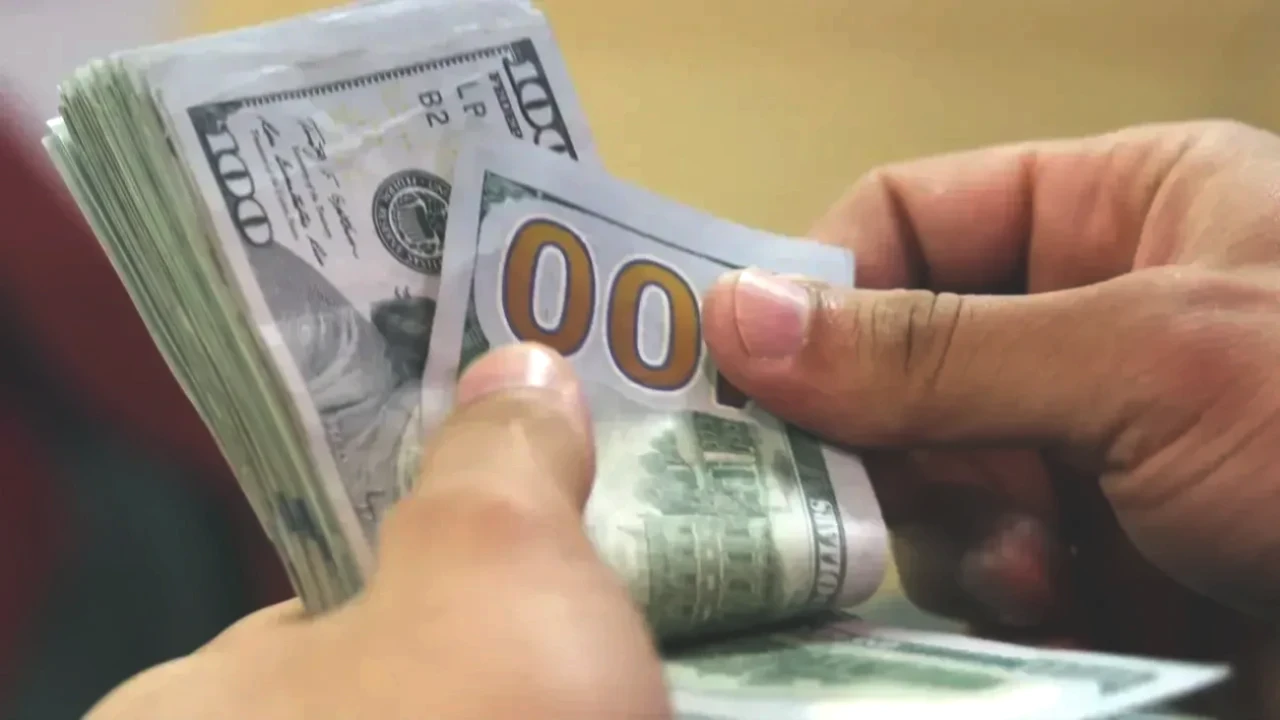 Döviz Kurları Dalgalanıyor! 11 Temmuz 2025 Dolar, Euro ve Sterlin Fiyatları Burada!