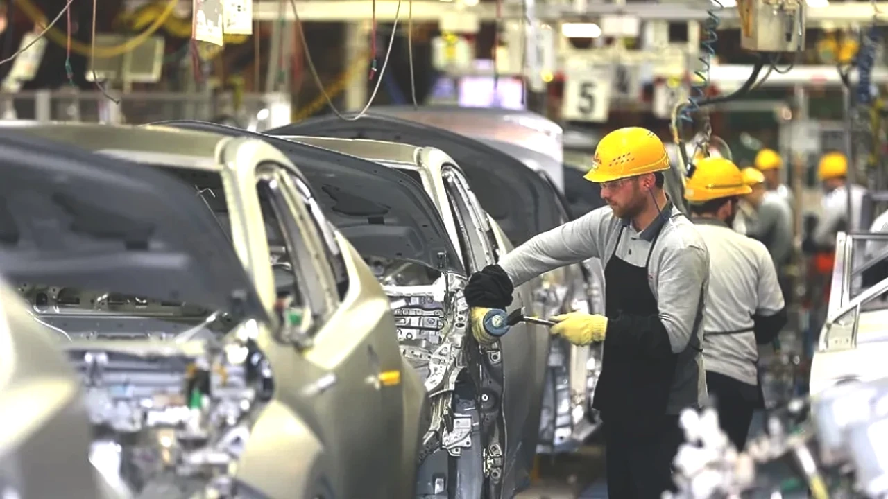 Yatırımcıları Zengin Eden 7 Otomotiv Hissesi: 5 Yılda Yüzde 1000 Kazanç!