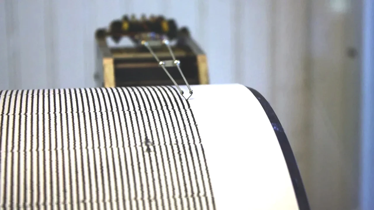Manisa'da Şok Deprem! AFAD ve Kandilli'den Canlı Açıklamalar Geldi!