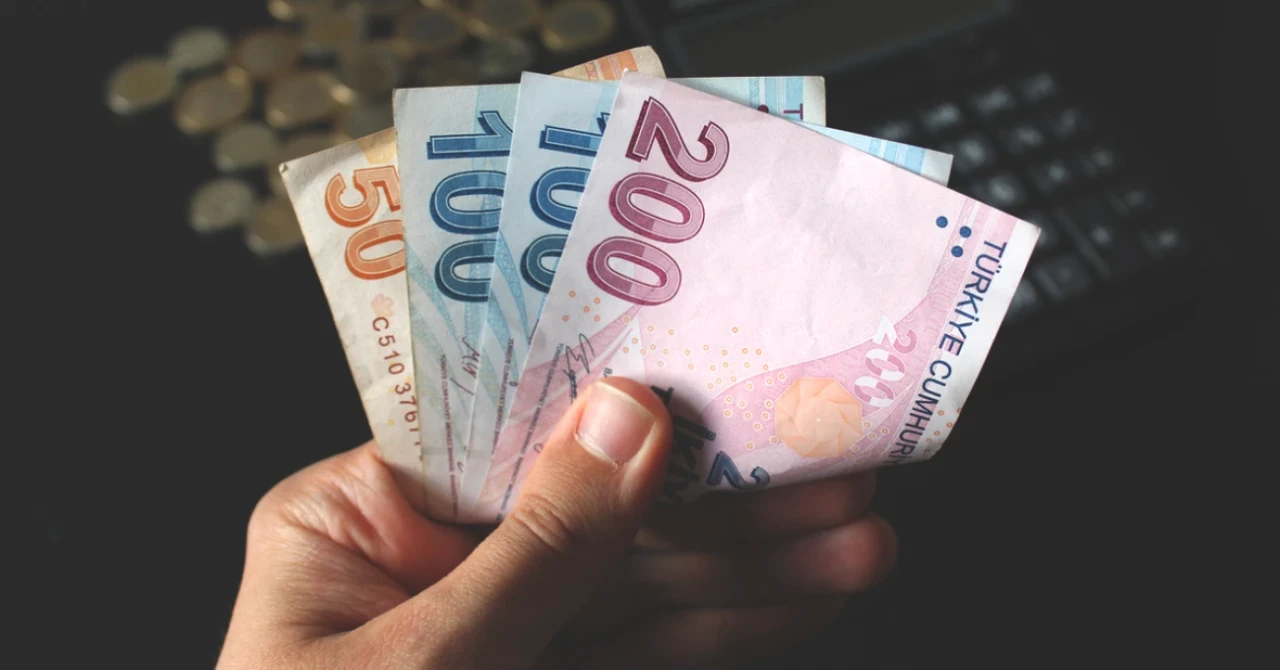 2025 Temmuz'da Emekli Maaşları Güncellendi! En Düşük SSK ve Bağ-Kur Maaşları Resmi Gazete'de!