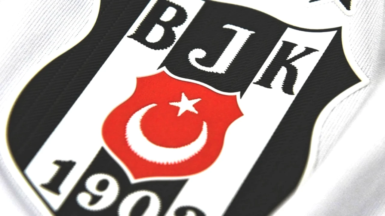 Beşiktaş, Yıldız Futbolcusuyla Sözleşmesini Feshetti! Neler Olacak?