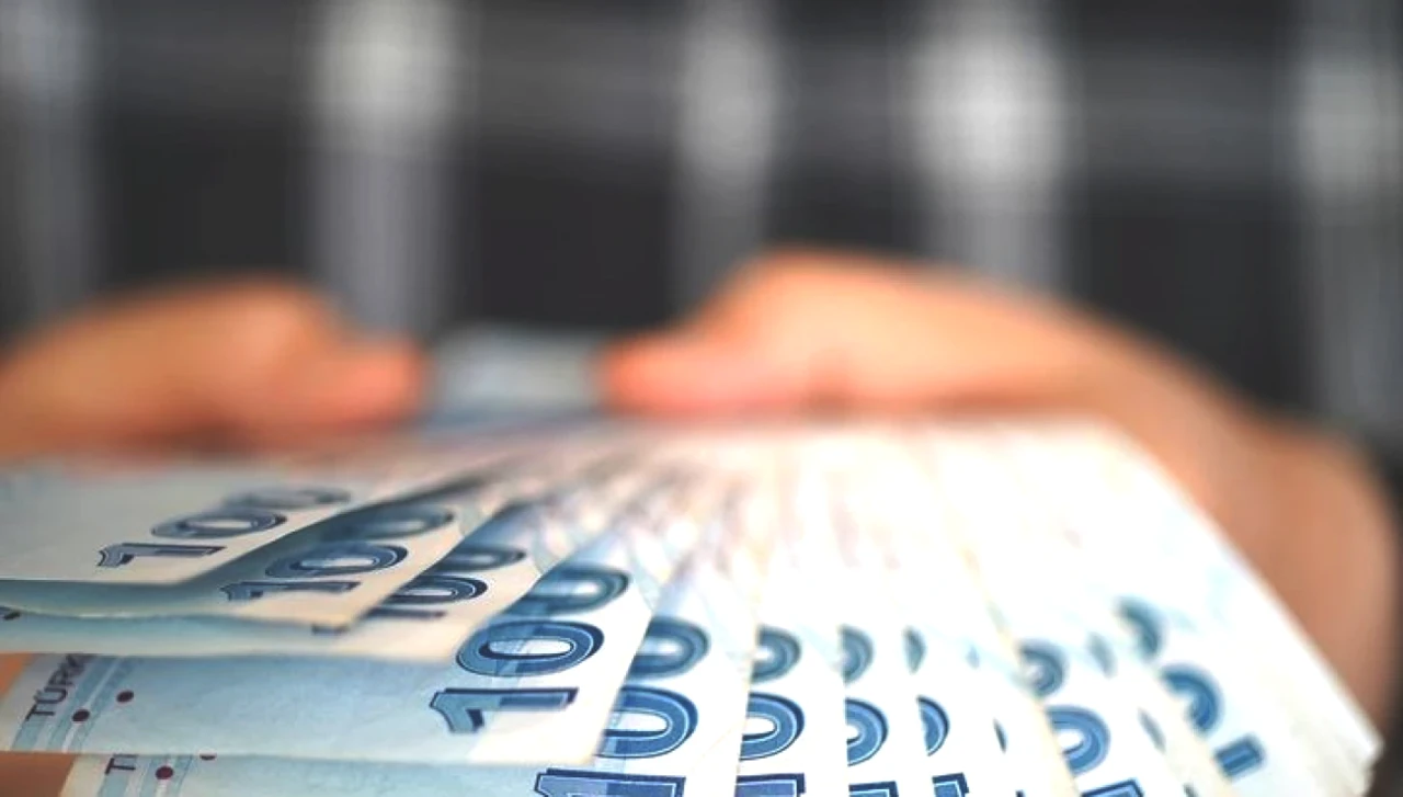 2025 Temmuz Emekli Promosyonları Açıklandı! En Yüksek Tutarı Veren Bankaları Keşfedin!