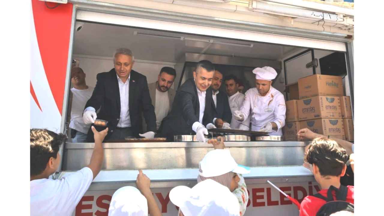 Esenyurt’ta 15 Temmuz Şehitleri İçin Duygu Dolu Dualar ve Anma Etkinliği