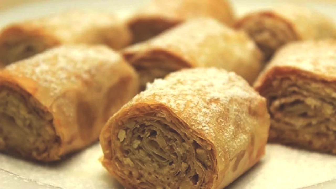 10 Dakikada Hazır Baklava Görünümlü Pratik Tatlı! Misafirlerinizi Etkileyin