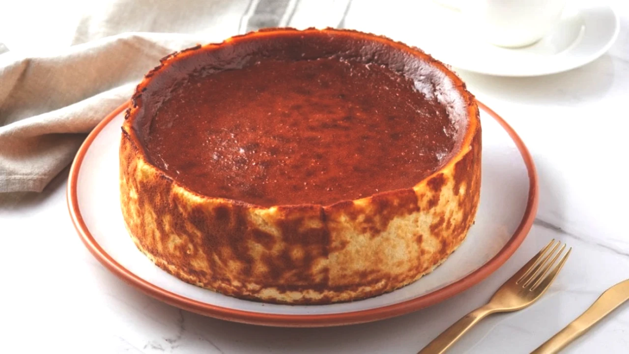 San Sebastian Cheesecake Tarifi: Kahvenizin Tamamlayıcısı Olacak Sırları Öğrenin!